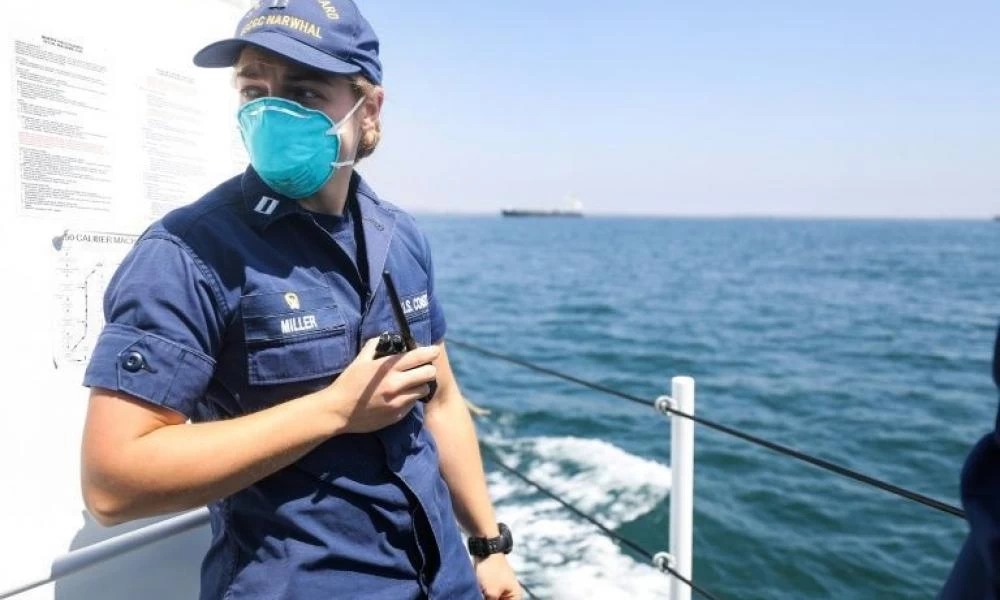 ΗΠΑ: Αγνοείται πλοίο με 20 επιβαίνοντες στα ανοικτά των Μπαχαμών